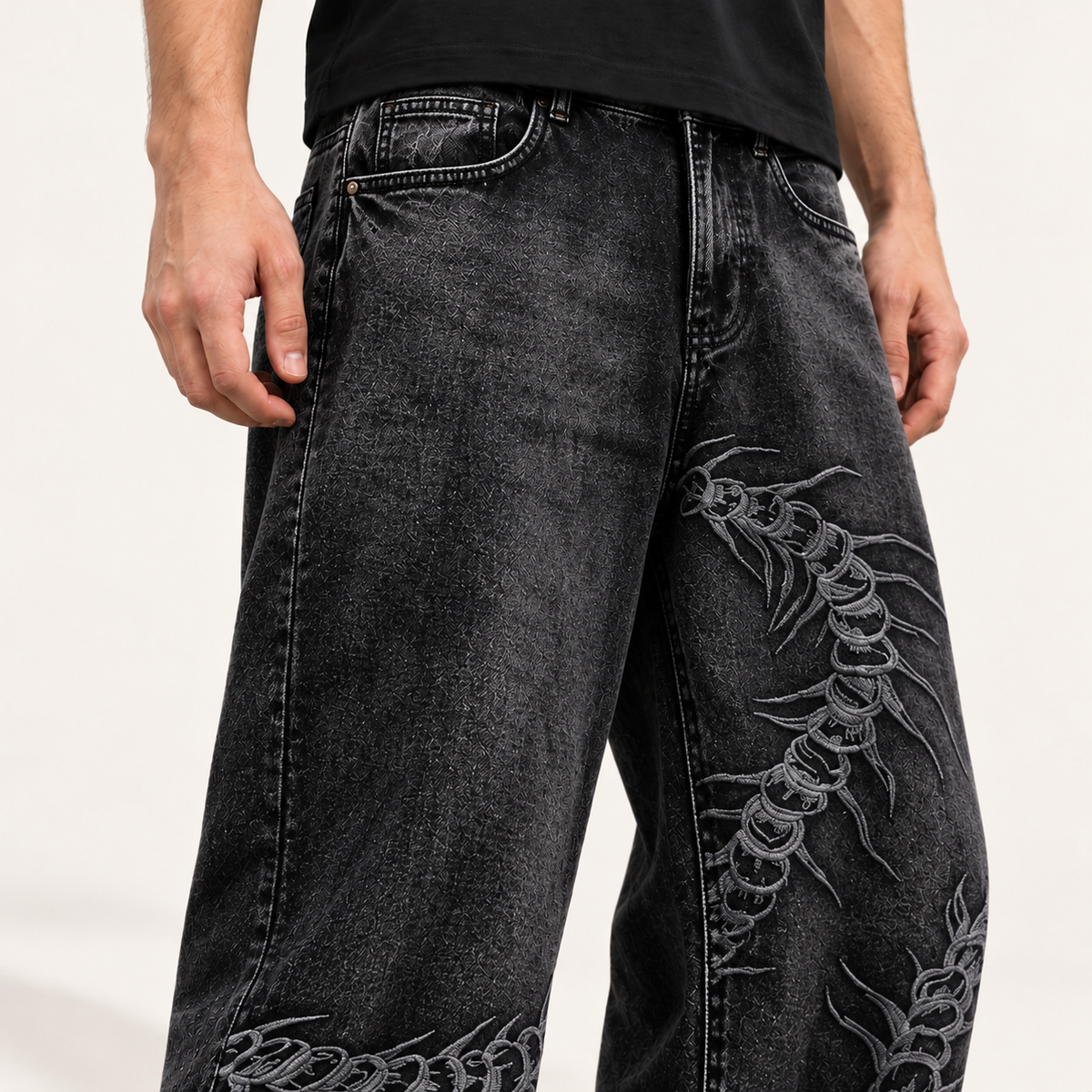 Soykre Bold Embroidered Wide-Leg Jeans
